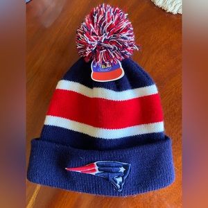New England Patriots Fan Favorite Knit Cap Beanie Winter Pom Hat Adult